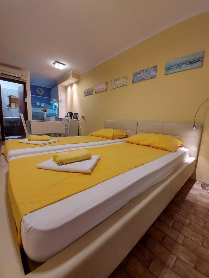 Terra Apartments Пиран Экстерьер фото