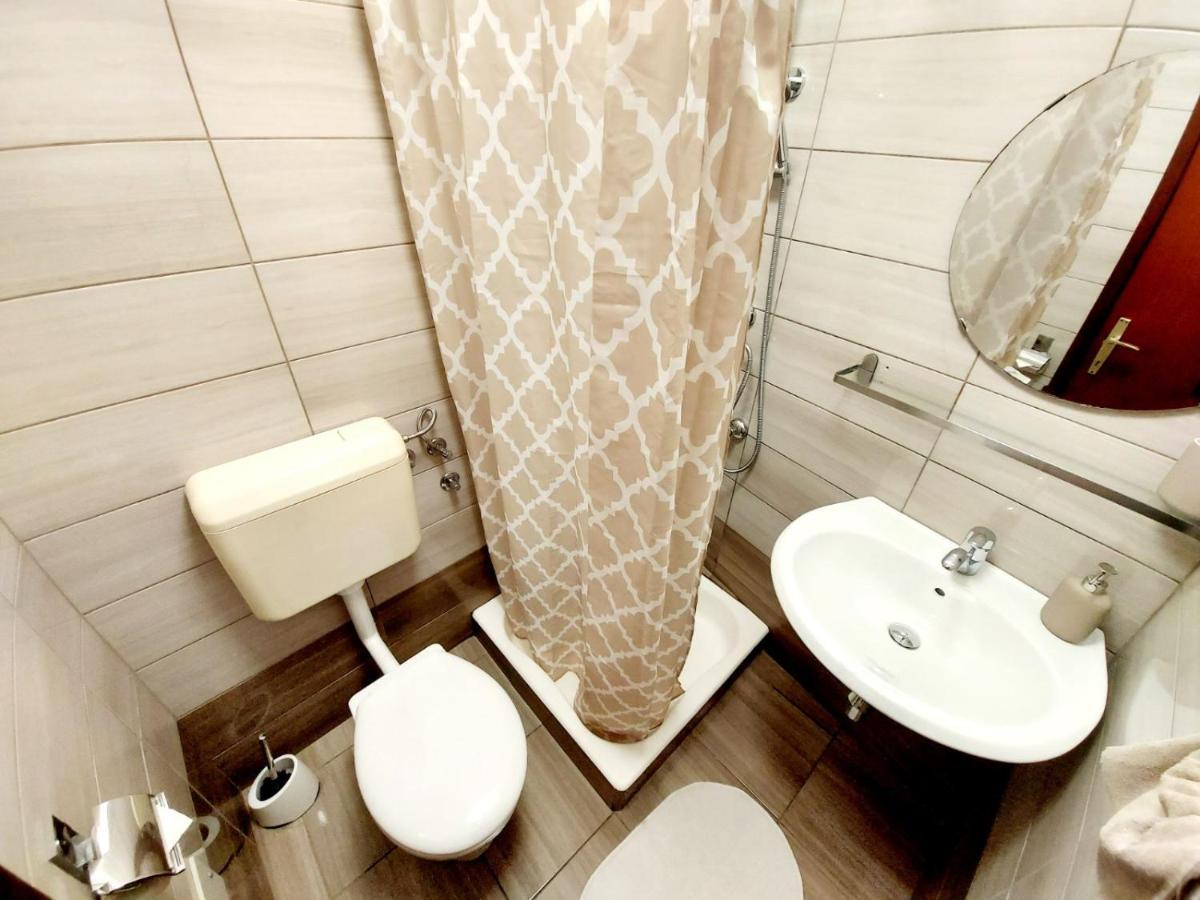 Terra Apartments Пиран Экстерьер фото